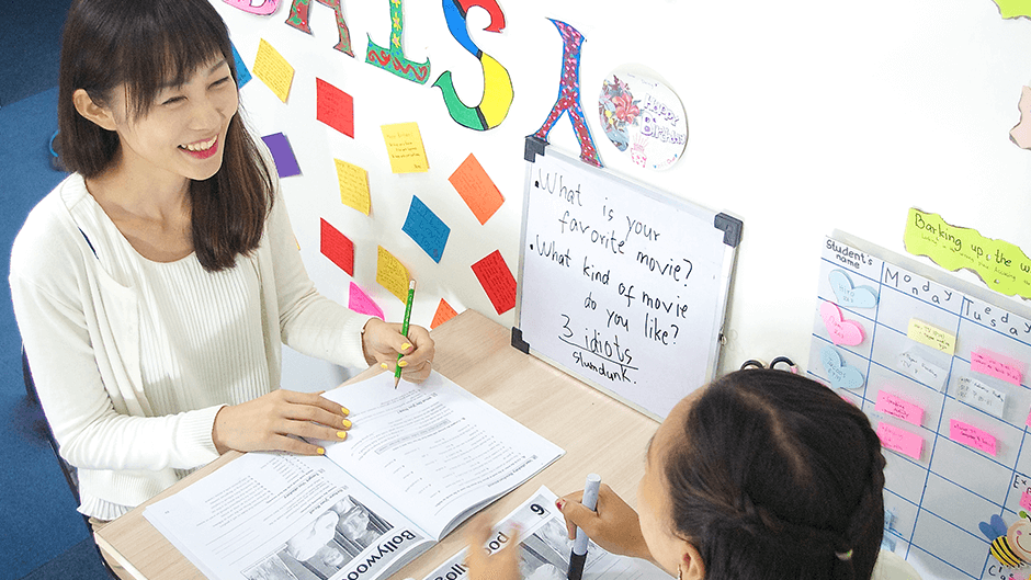 1日6～7時間、英語学習。カリキュラムは自分に合わせてセミオーダー可能。